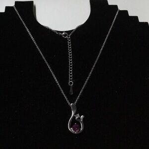 Elegant Silvery Necklace with Pink Crystal Pendant
